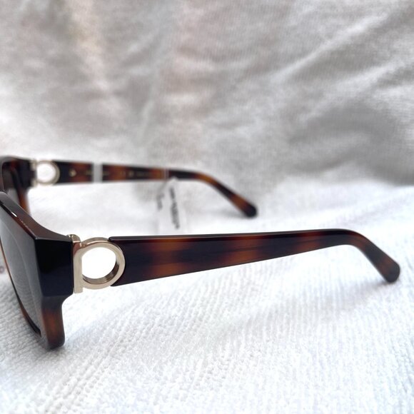 NWT Auc Ferragamo Tortoise/ Khaki Rectangular Sunglasses Made in Italy main image 8